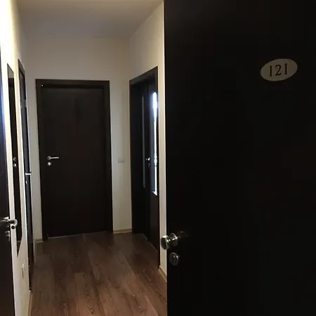 Apartment Royal Tower 121
